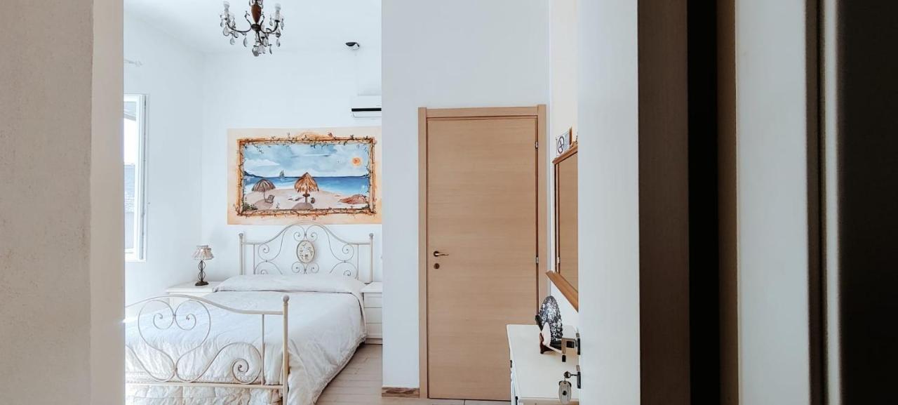 La Porta Sulla Costa Bed & Breakfast San Pantaleo Dış mekan fotoğraf